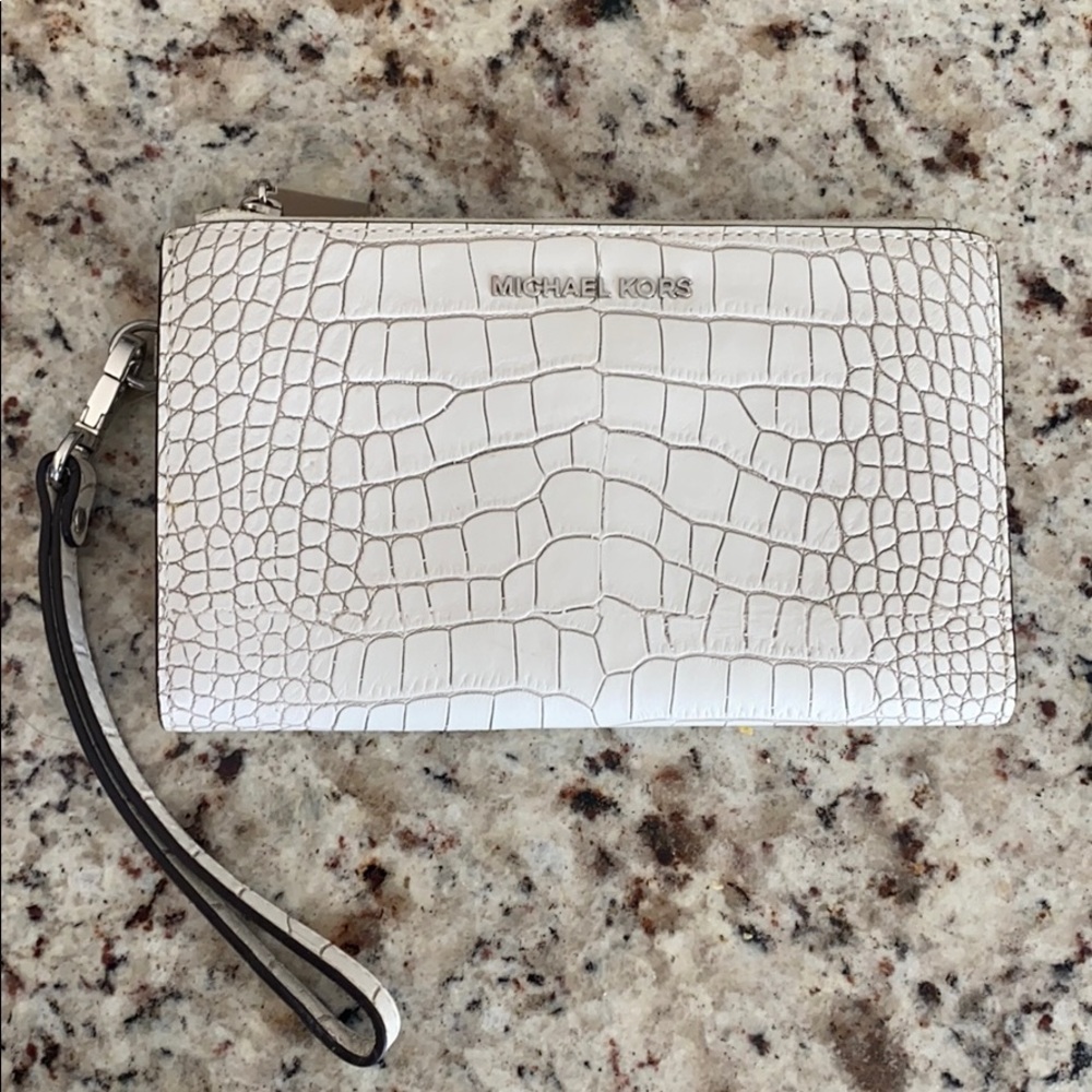 Michael Kors Jet Set Double Zip Leather Wristlet